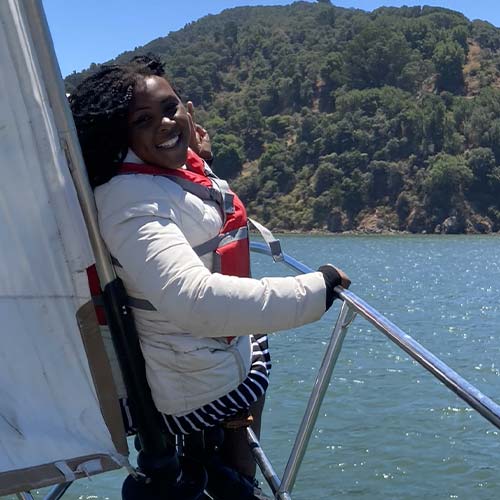 Smiling girl on the Pegasus bowsprit<br /> 